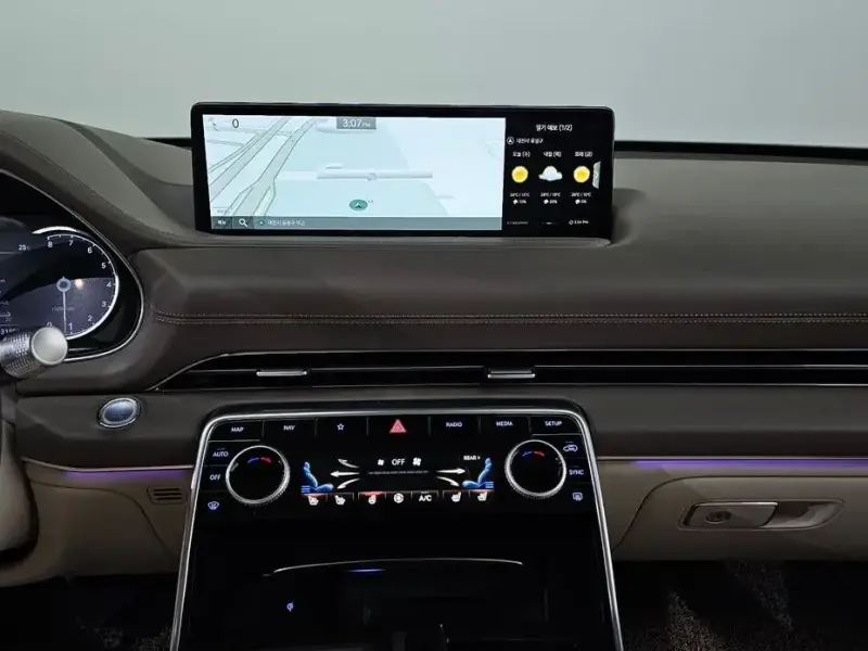 2023 Genesis GV80 с пробегом 31 892 км