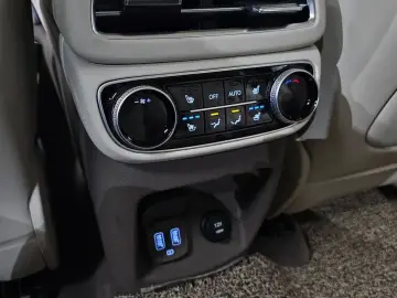 2023 Genesis GV80 с пробегом 31 892 км