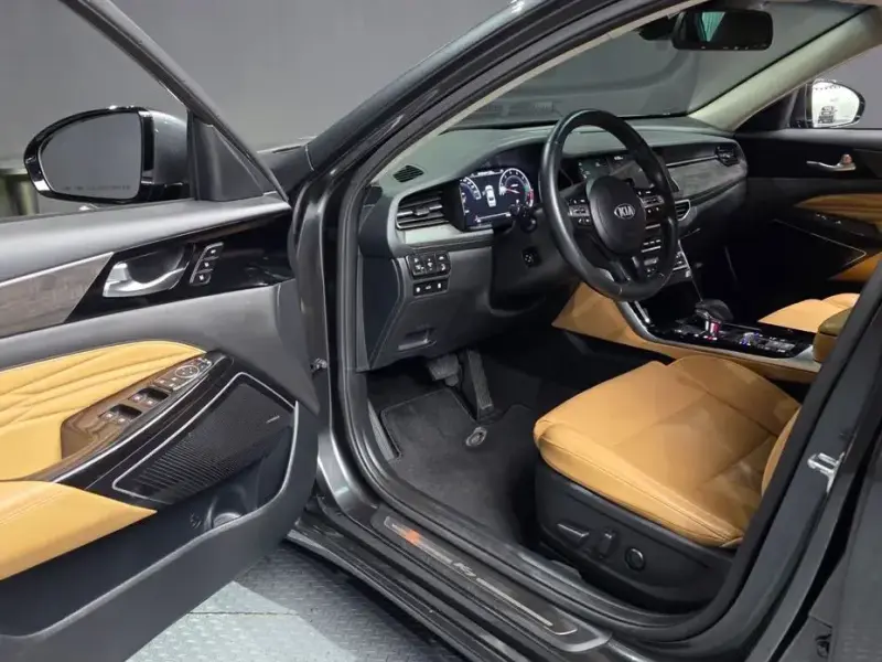 2021 Kia K7 с пробегом 90 360 км
