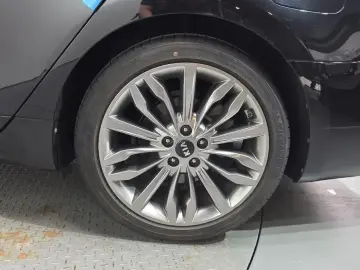 2019 Kia K7 с пробегом 73 987 км