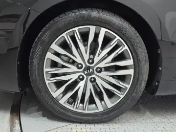 2020 Kia K7 с пробегом 64 690 км