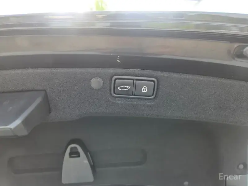 2021 Kia K7 с пробегом 77 194 км