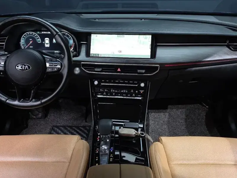 2019 Kia K7 с пробегом 23 790 км