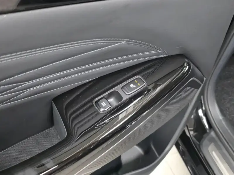 2020 Kia K7 с пробегом 99 740 км