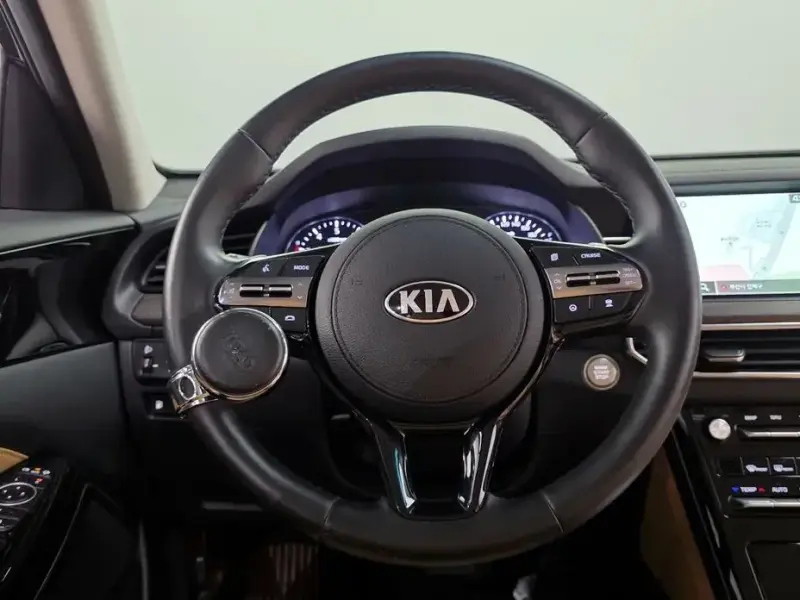 2020 Kia K7 с пробегом 28 532 км