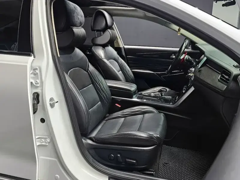 2020 Kia K7 с пробегом 80 010 км