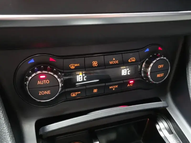 2015 Mercedes-Benz CLA с пробегом 221 291 км