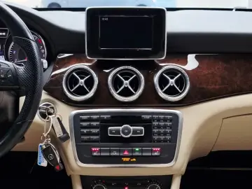 2014 Mercedes-Benz CLA с пробегом 65 589 км