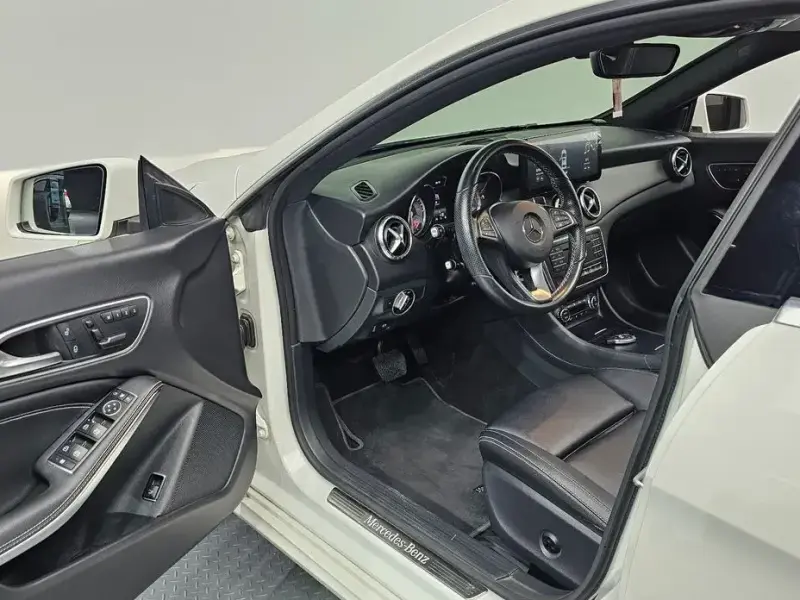2016 Mercedes-Benz CLA с пробегом 127 292 км