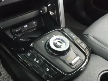2023 Kia Seltos с пробегом 35 681 км