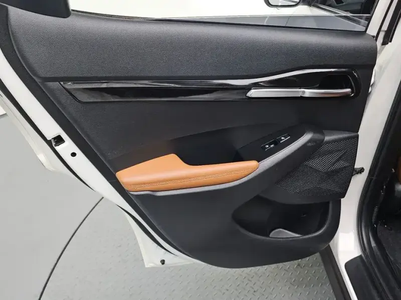 2023 Kia Seltos с пробегом 50 041 км