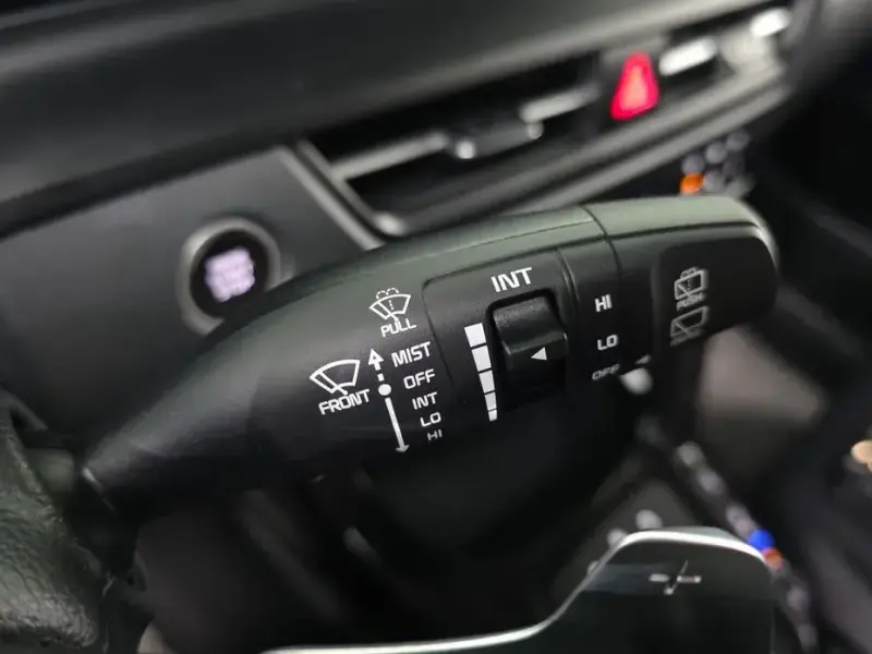 2023 Kia Seltos с пробегом 22 159 км