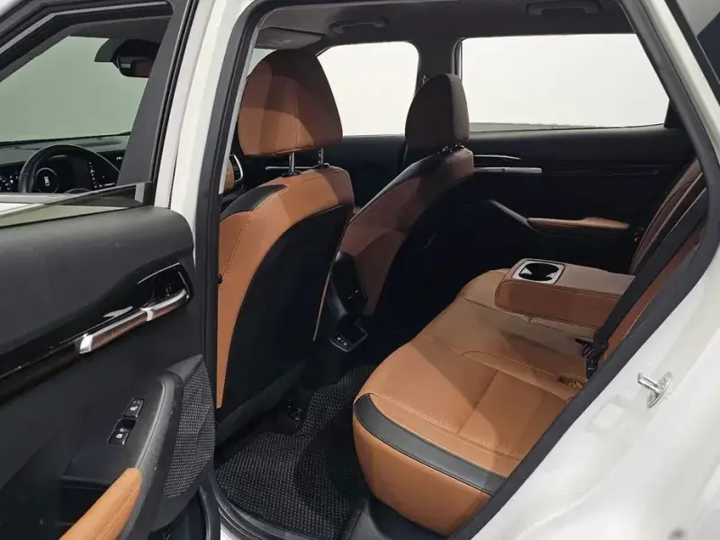 2023 Kia Seltos с пробегом 29 521 км