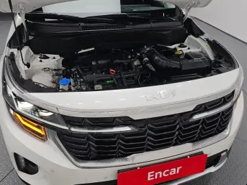 2025 Kia Seltos с пробегом 10 336 км