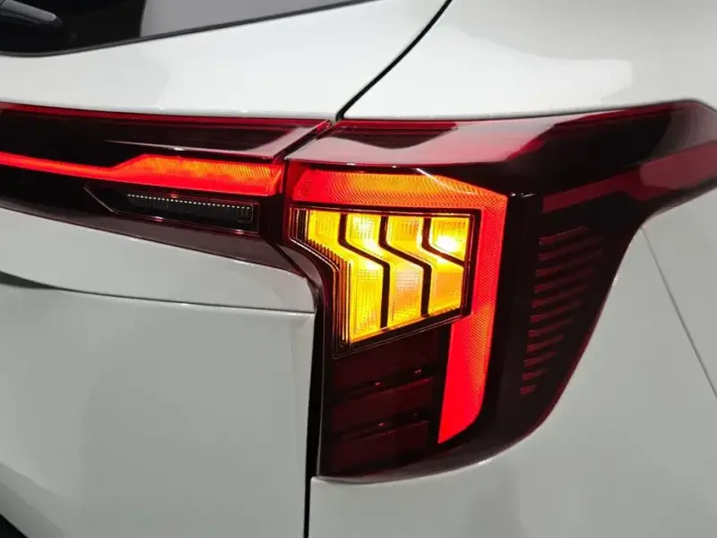 2025 Kia Seltos с пробегом 10 336 км