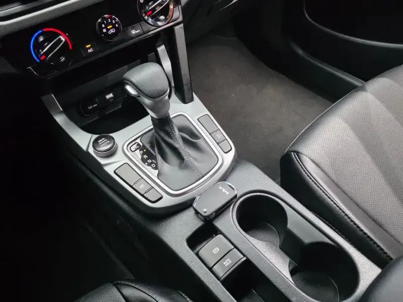 2023 Kia Seltos с пробегом 34 631 км