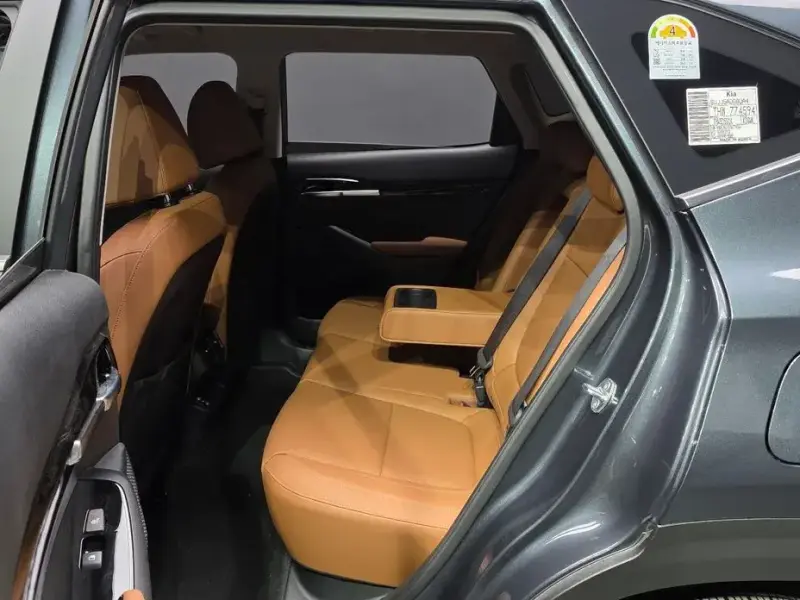 2025 Kia Seltos с пробегом 6 548 км