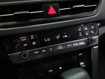 2025 Kia Seltos с пробегом 12 396 км