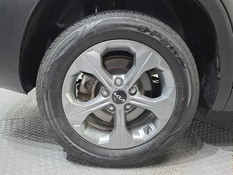 2023 Kia Seltos с пробегом 49 773 км
