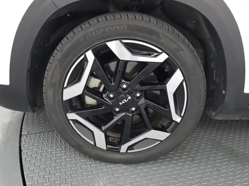 2022 Kia Seltos с пробегом 26 619 км