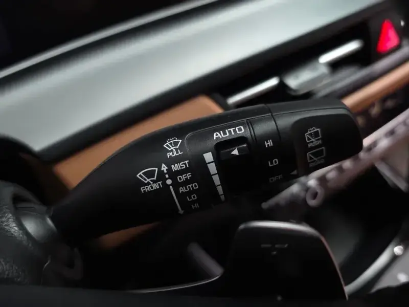 2023 Kia Seltos с пробегом 17 740 км