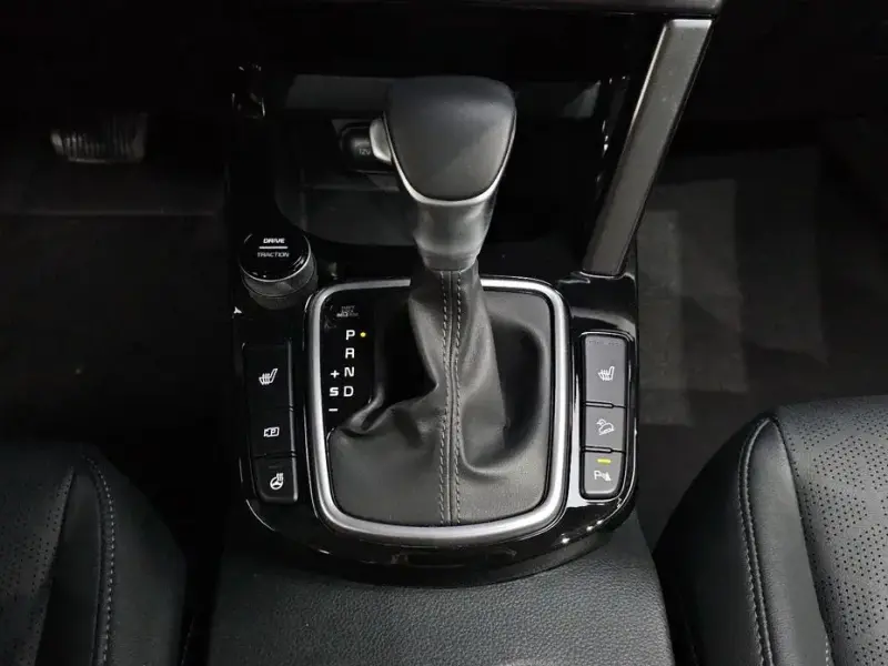 2024 Kia Seltos с пробегом 17 034 км