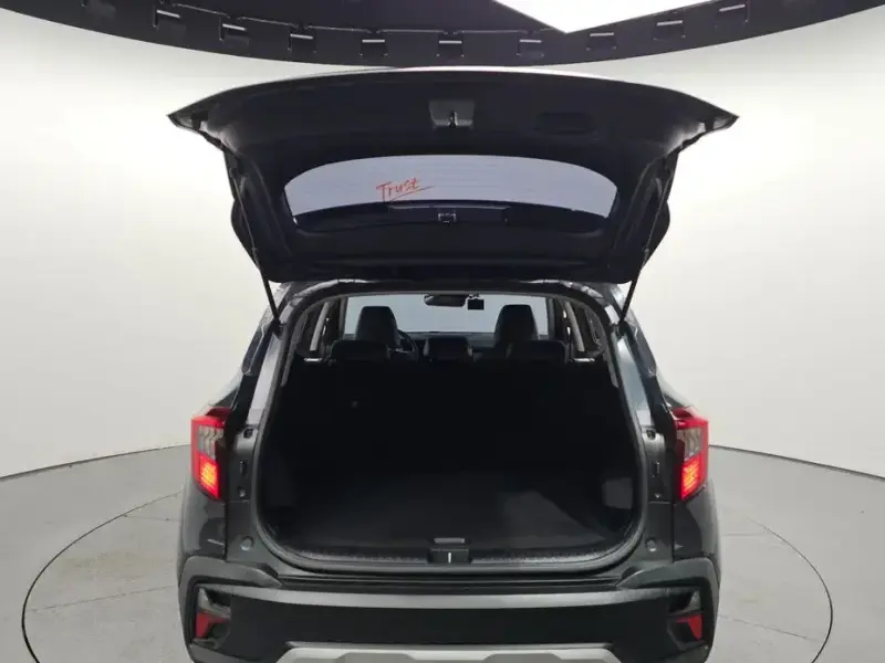 2024 Kia Seltos с пробегом 17 034 км