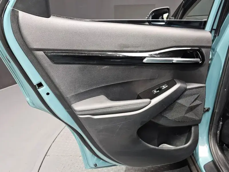 2024 Kia Seltos с пробегом 7 450 км