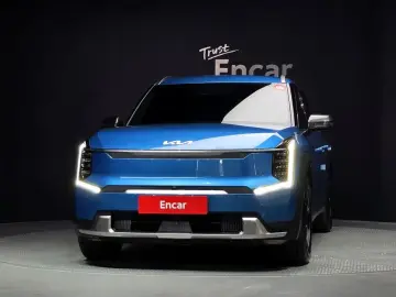 2023 Kia EV9 с пробегом 40 128 км
