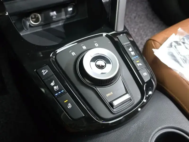 2024 Kia Seltos с пробегом 25 075 км