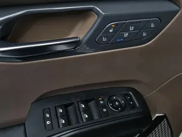 2023 Kia EV9 с пробегом 19 263 км