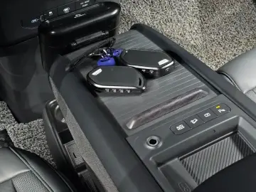 2023 Kia EV9 с пробегом 47 705 км