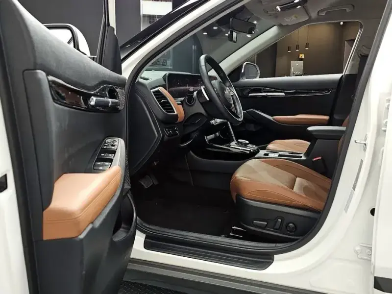 2023 Kia Seltos с пробегом 54 303 км