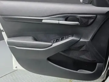 2023 Kia Seltos с пробегом 37 090 км