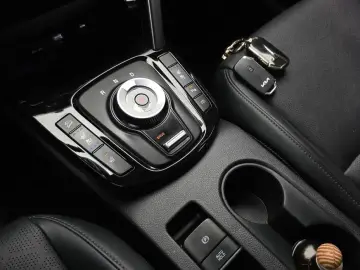 2024 Kia Seltos с пробегом 56 133 км
