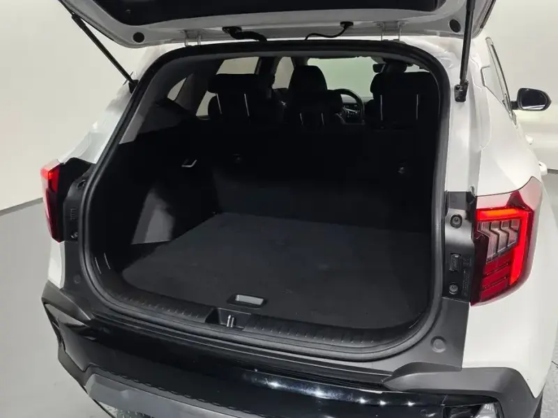 2024 Kia Seltos с пробегом 56 133 км