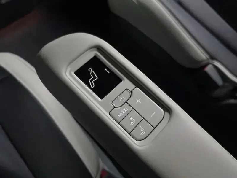 2025 Kia EV9 с пробегом 10 725 км