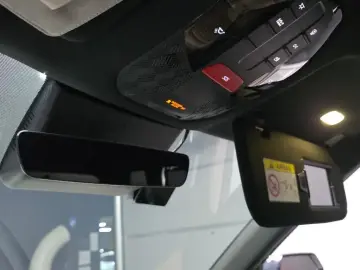 2023 Kia EV9 с пробегом 55 504 км