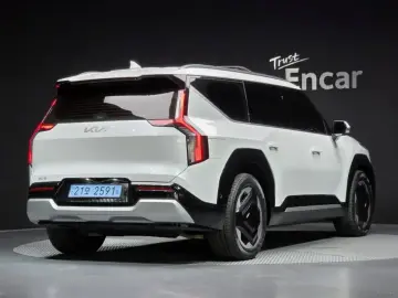 2023 Kia EV9 с пробегом 88 150 км