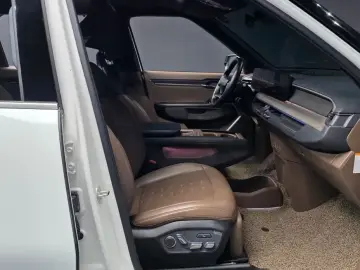 2023 Kia EV9 с пробегом 88 150 км