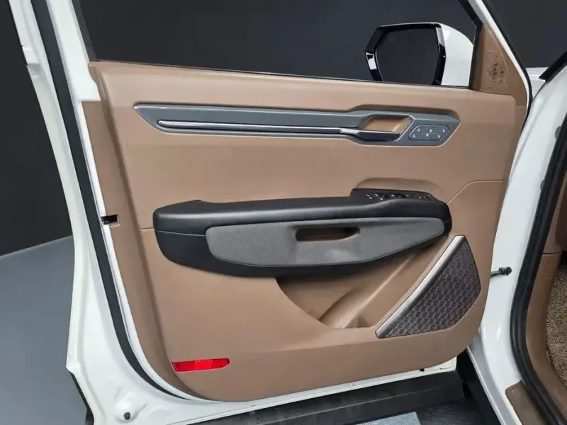 2023 Kia EV9 с пробегом 88 150 км