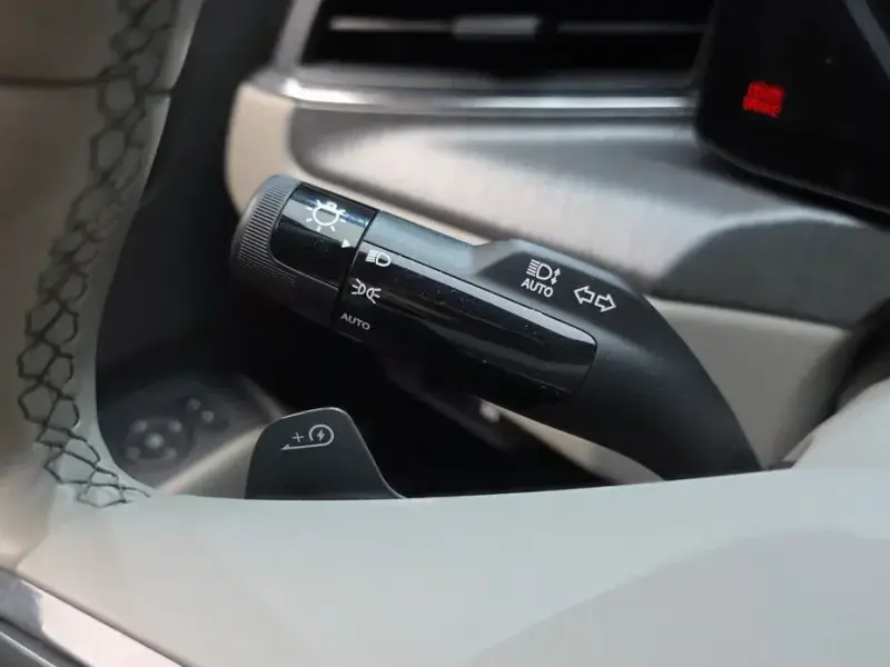 2023 Kia EV9 с пробегом 40 969 км
