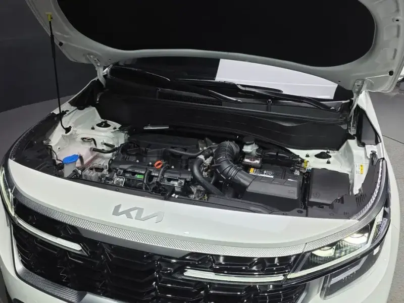 2025 Kia Seltos с пробегом 15 809 км