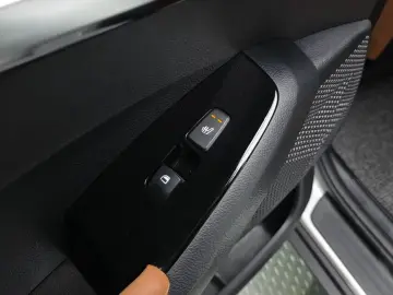 2025 Kia Seltos с пробегом 15 809 км