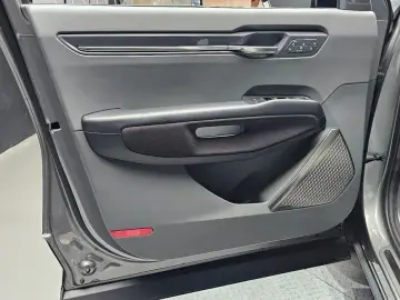 2024 Kia EV9 с пробегом 36 697 км