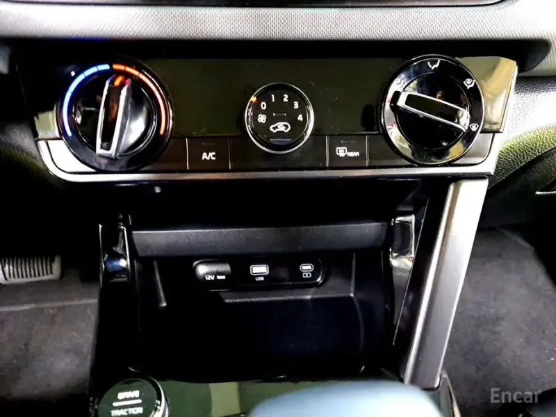 2023 Kia Seltos с пробегом 14 197 км