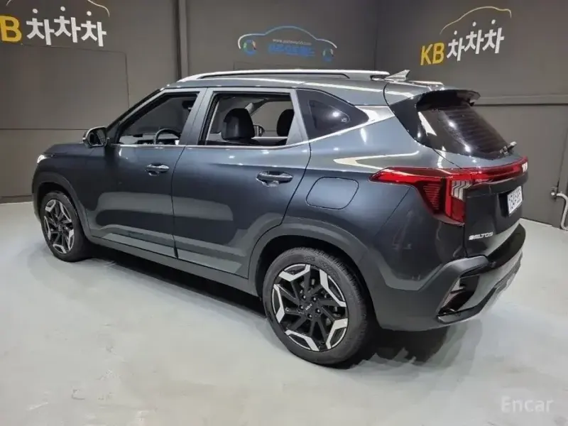 2025 Kia Seltos с пробегом 9 330 км