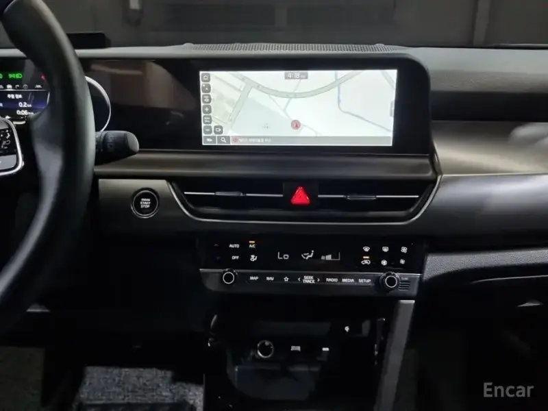 2025 Kia Seltos с пробегом 9 330 км