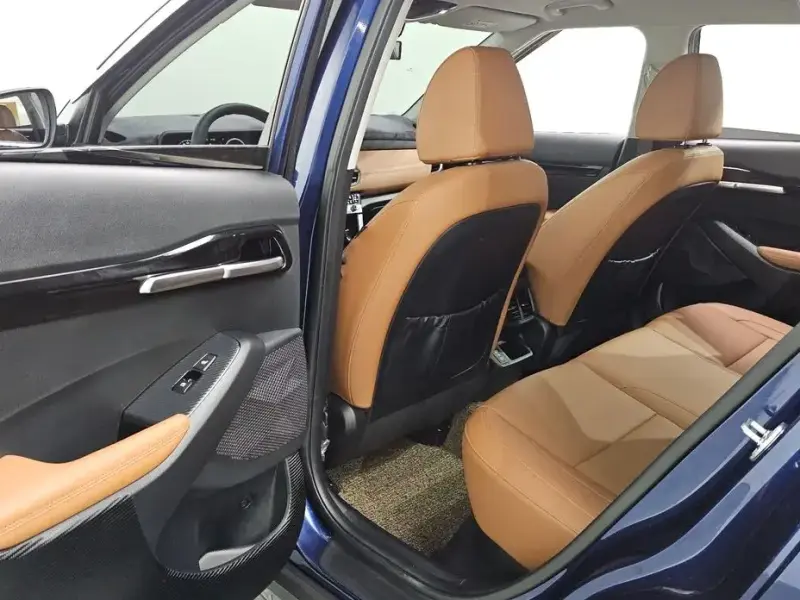 2025 Kia Seltos с пробегом 7 827 км