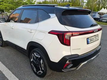 2023 Kia Seltos с пробегом 37 294 км